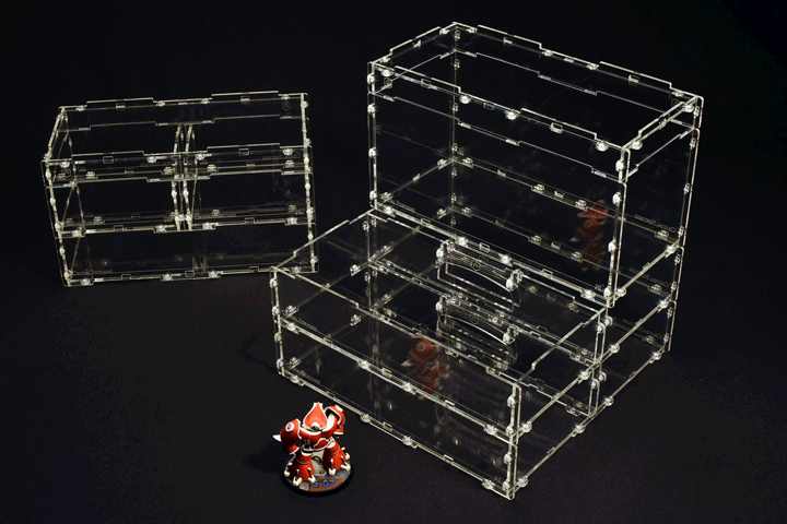 Acrylic cases and covers for miniature table-top gaming